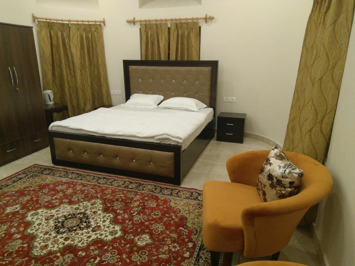Heritage Homestay Jammu Eksteriør bilde