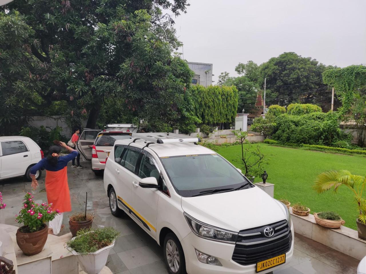 Heritage Homestay Jammu Eksteriør bilde